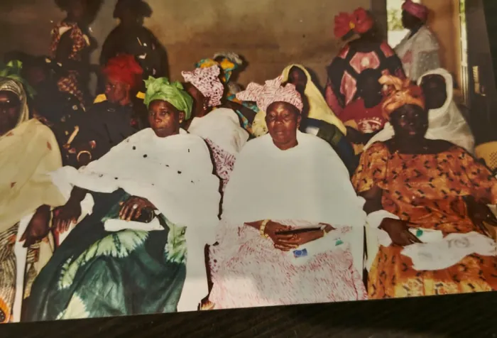 Réunion de femmes — archives AFELP